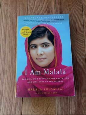 I Am Malala by Malala Yousafzai - Book